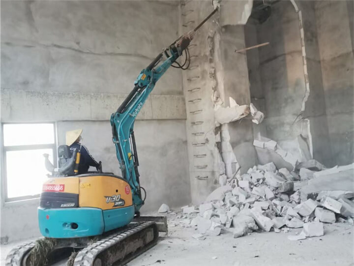 吴江挖掘机出租