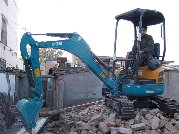 吴江老旧小区室内拆除作业